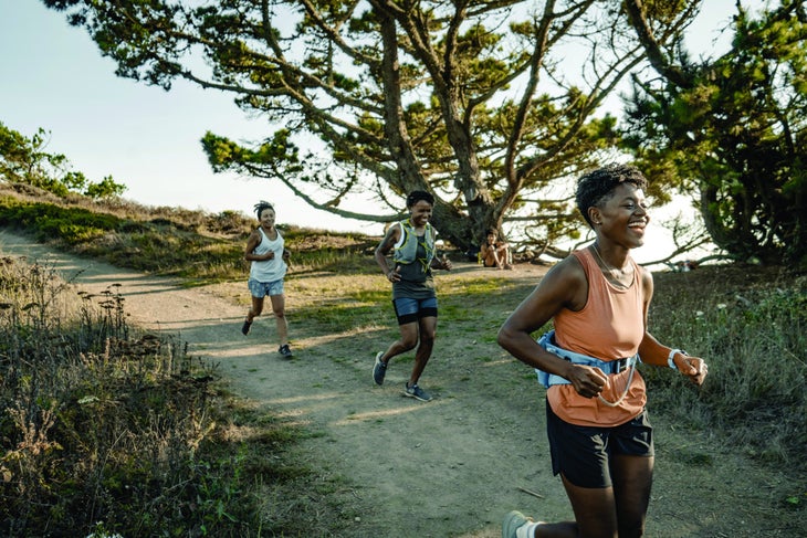 Come run my first trail run with me 🥺🏃🏼‍♀️ (running vest & shorts @