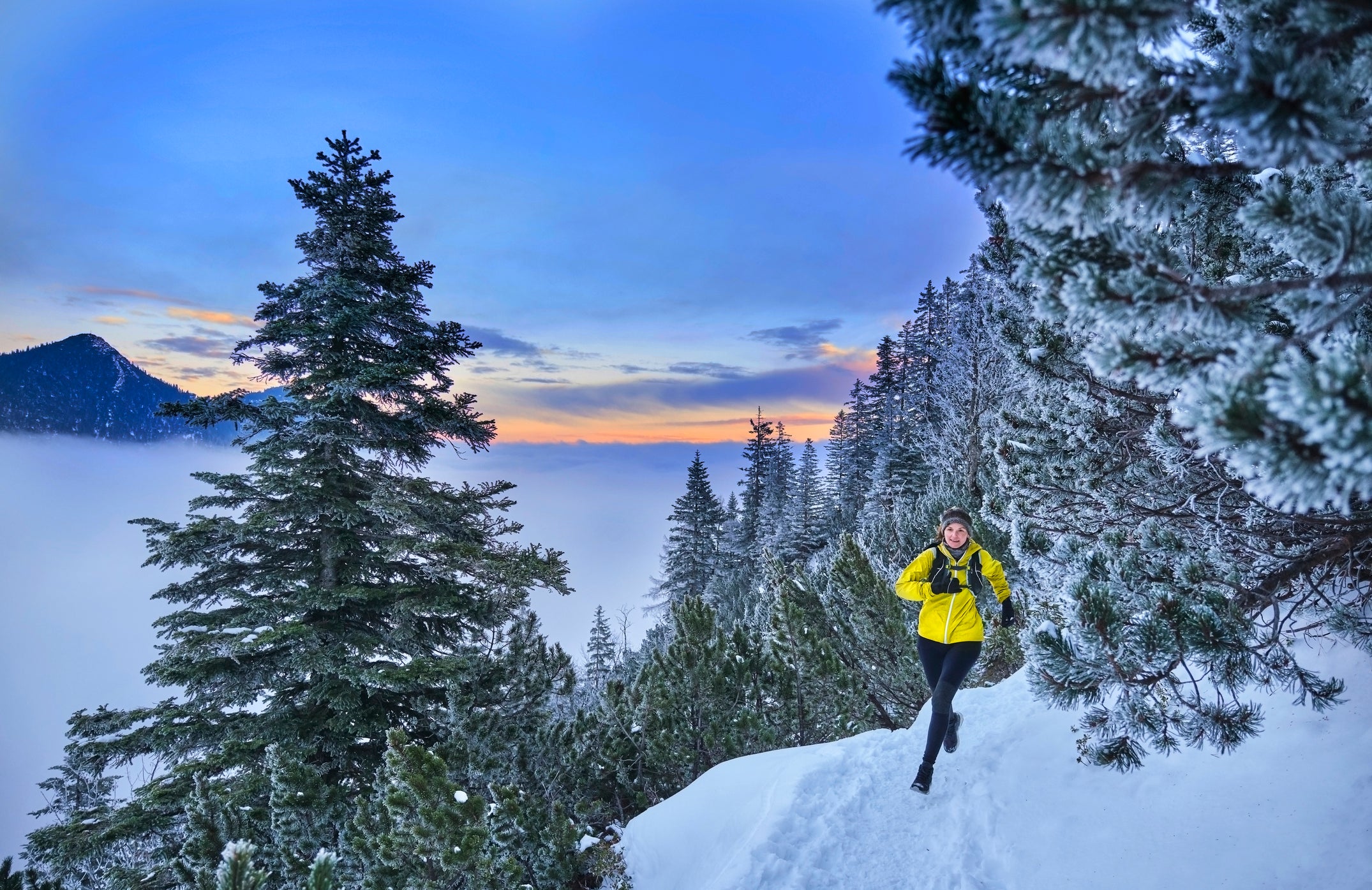 winter trail running training