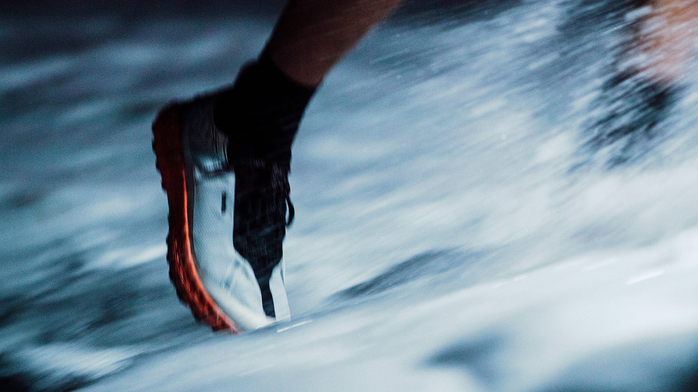 Norda winter trail running shoe