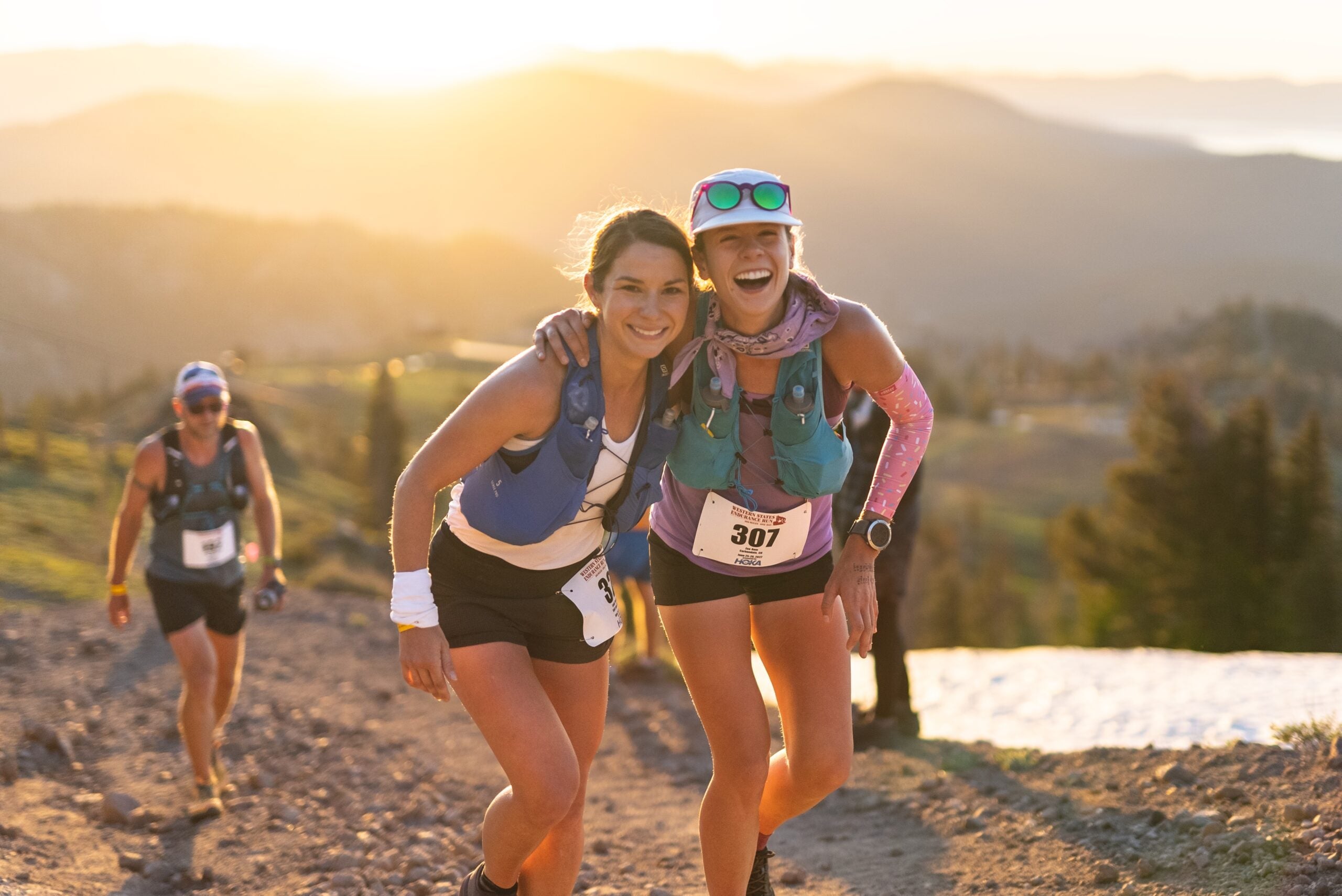 Zoë-Rom-Running-Western-States