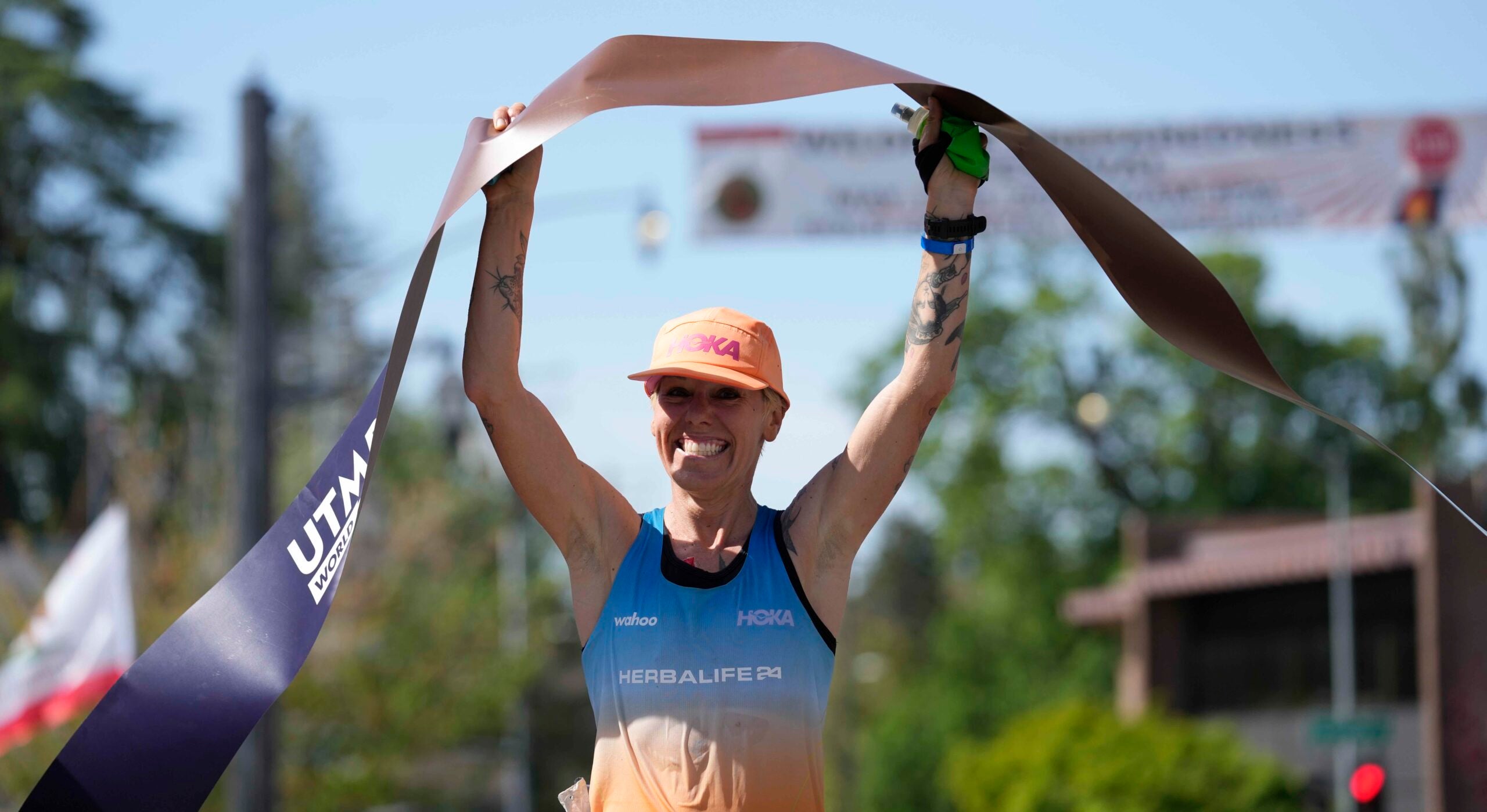Heather Jackson winning Canyons 50K